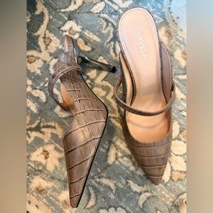 Brown Croc-Embossed Slingback Heels Sz 39